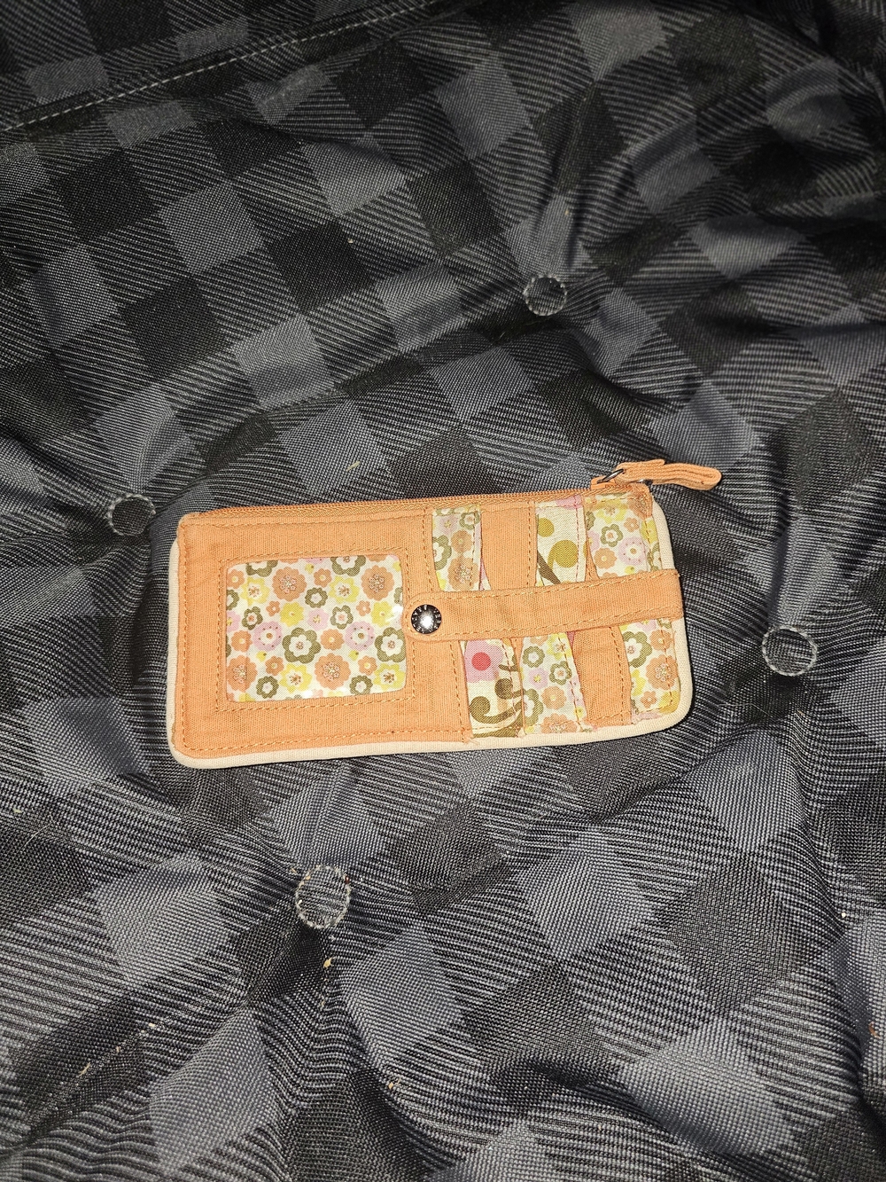Vera Bradley Orange Floral Zip Card Wallet